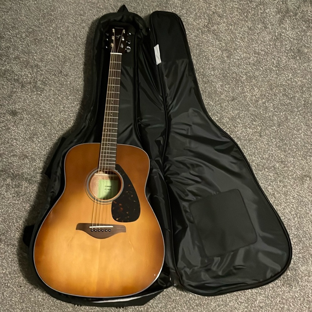 Yamaha acoustic guitar